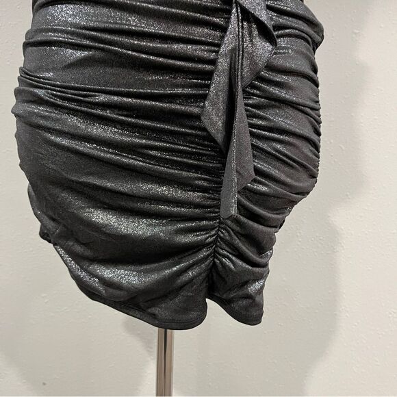 Elegant Black Ruched junior mini Dress size small - Picture 3 of 13